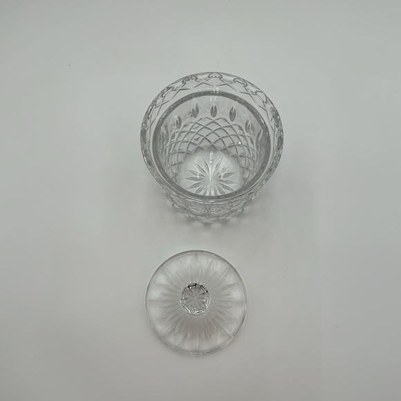 Gorham Crystal King Edward Biscuit Barrel with Lid - Picture 5 of 16